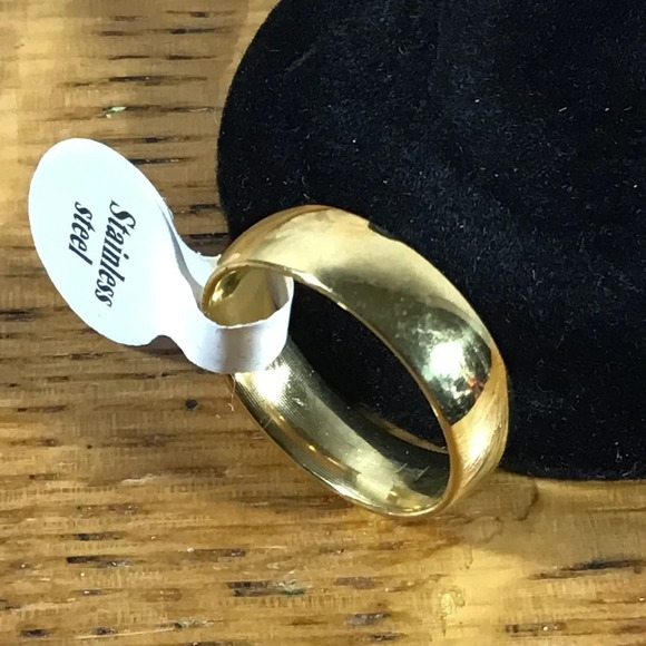 Gold Stainless Steel Band Ring - Picture 4 of 4